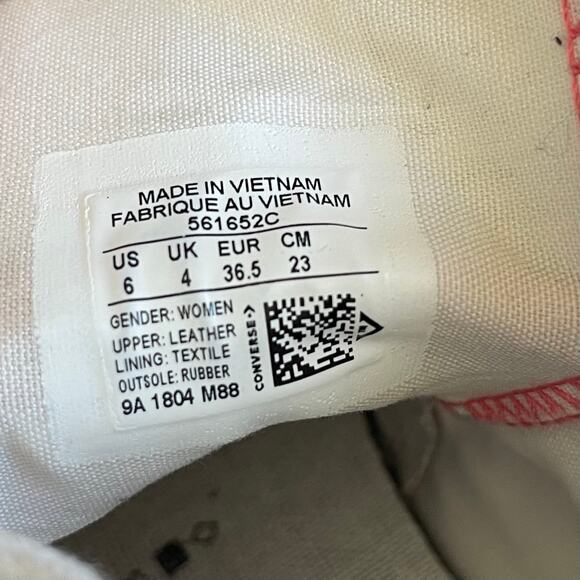 Converse Chuck 70 High Top Embroidered Leather Sneakers Pink Floral Women Sz 6 - Picture 5 of 10